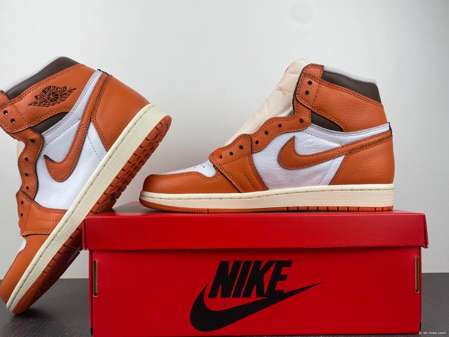 1 High Air “Starfish” OG Jordan DO9369-101 WMNS 0224